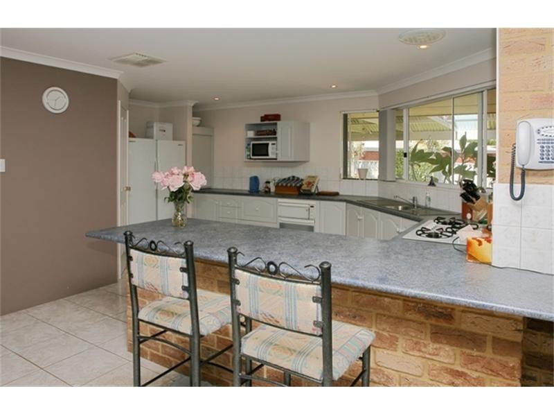 14 Darwinia Close, Strathalbyn WA 6530