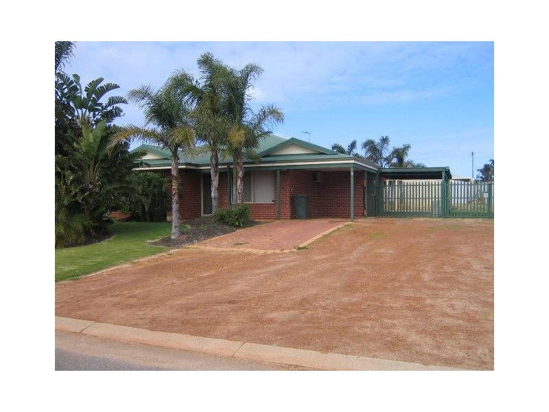 4 Naomi Way, Karloo WA 6530