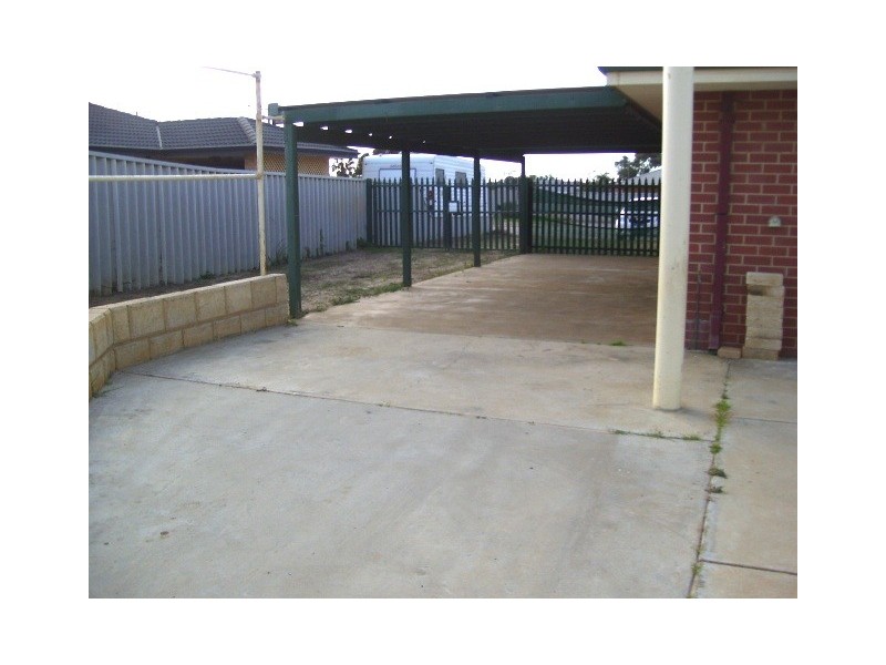 4 Naomi Way, Karloo WA 6530