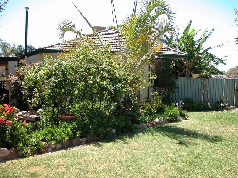 2 CYPRESS STREET, Rangeway WA 6530