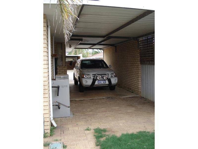 4/39 Assen Street, Utakarra WA 6530
