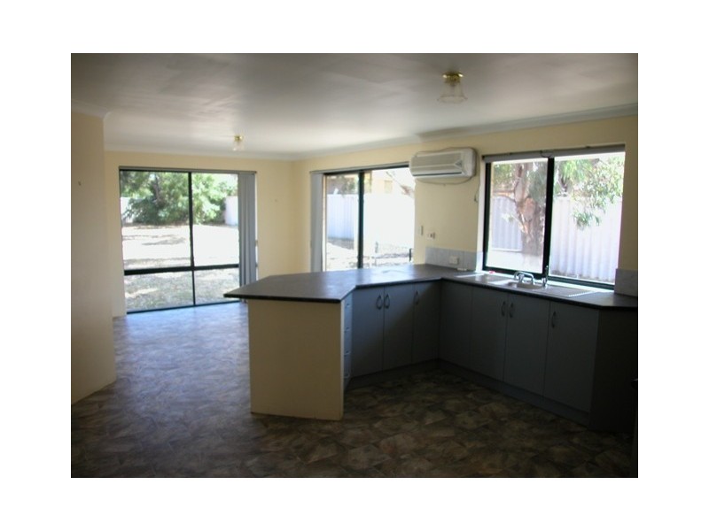9 Astron Place, Waggrakine WA 6530