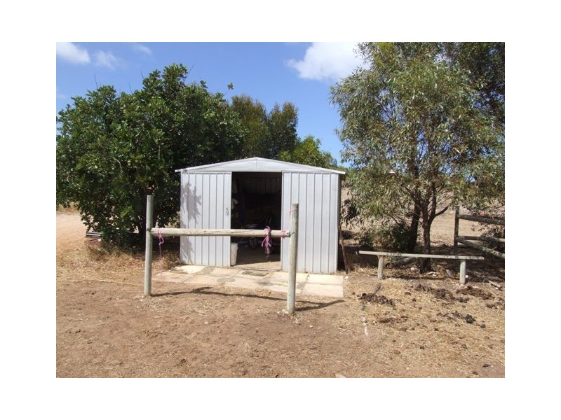 2 34 Hampton Road, Rudds Gully WA 6532