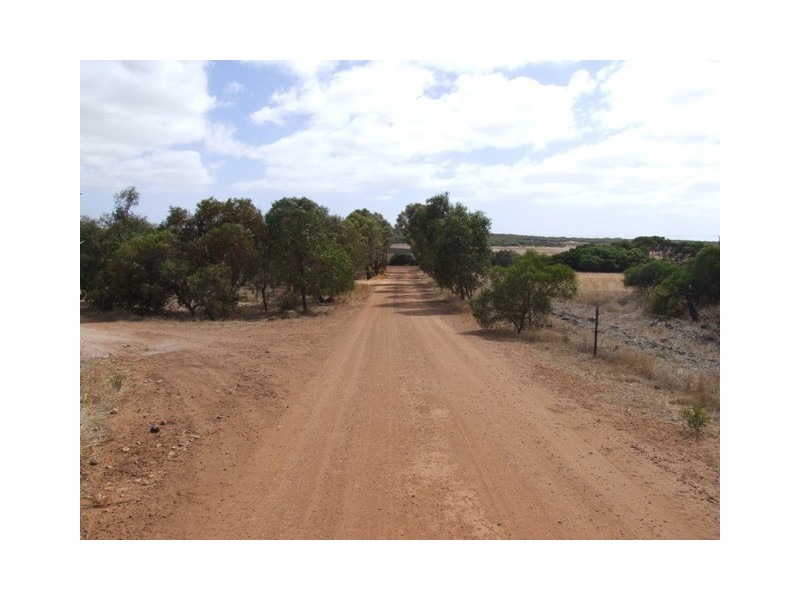 2 34 Hampton Road, Rudds Gully WA 6532