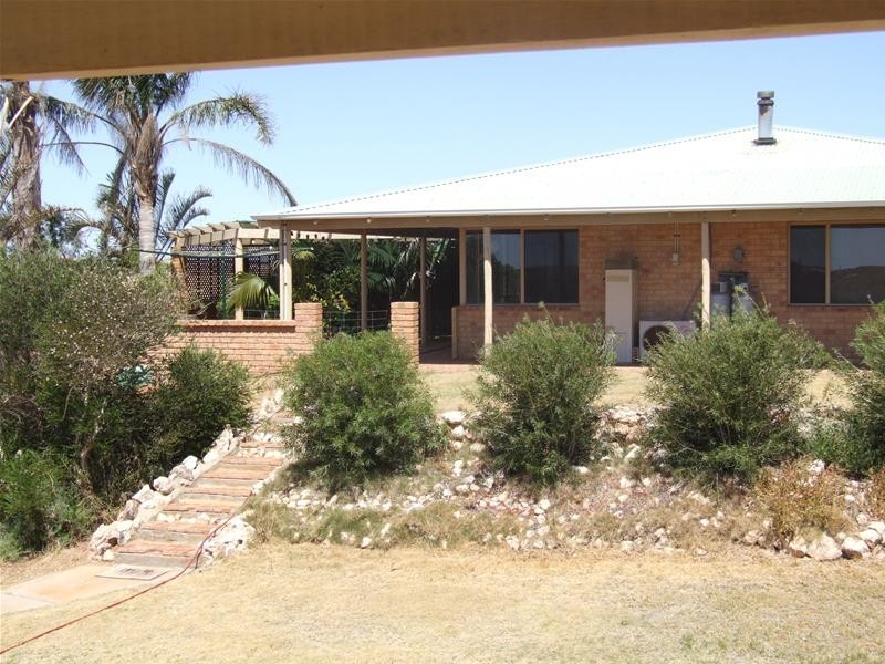2 34 Hampton Road, Rudds Gully WA 6532