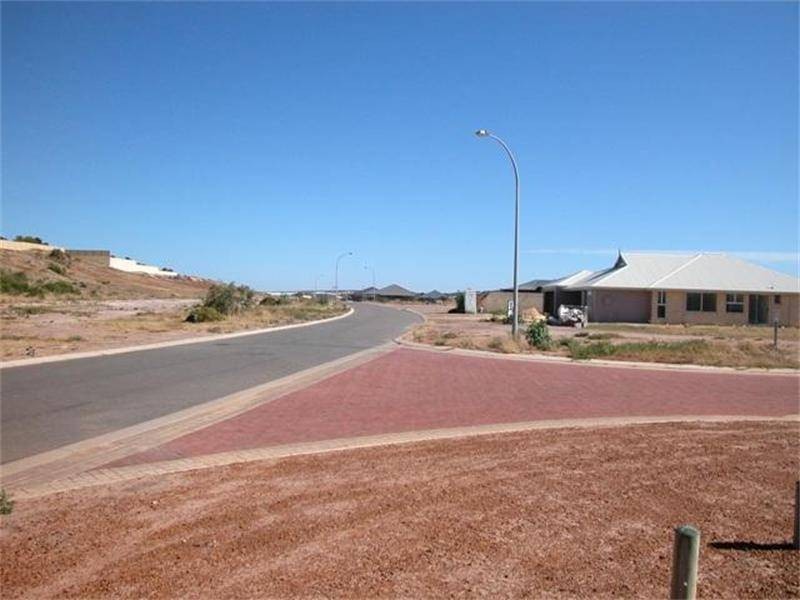 58 Stillwater Avenue, Drummond Cove WA 6532