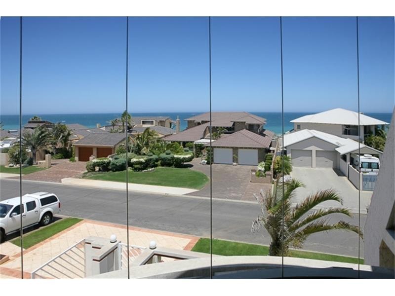 8 Eastcott Way, Tarcoola Beach WA 6530
