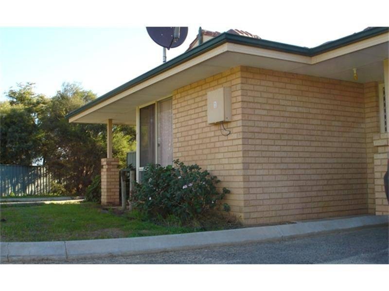 1/1 Levett Road, Walkaway WA 6528