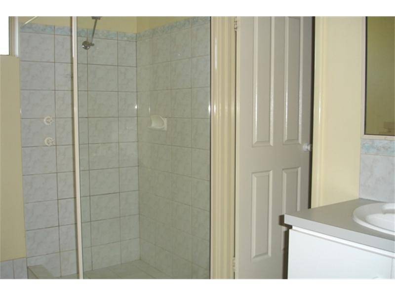 6/1 Levett Road, Walkaway WA 6528