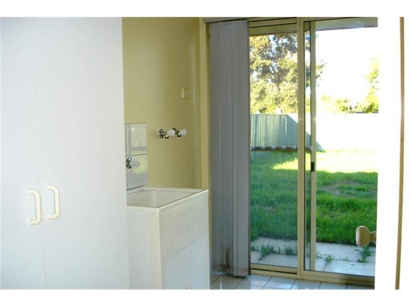 6/1 Levett Road, Walkaway WA 6528