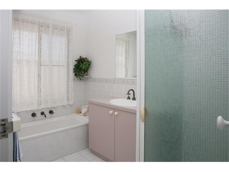 11 Blackburn Crescent, Tarcoola Beach WA 6530