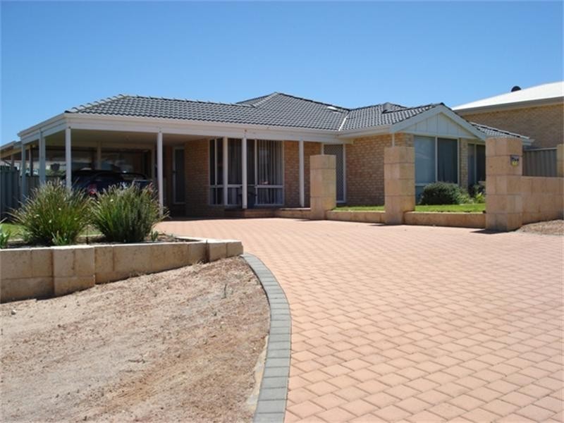 61 Bellimos Drive, Wandina WA 6530