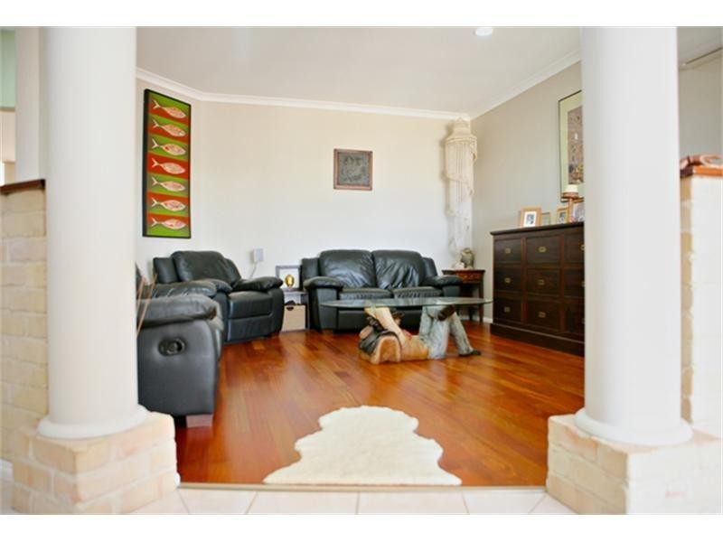 5 Bellimos Drive, Wandina WA 6530