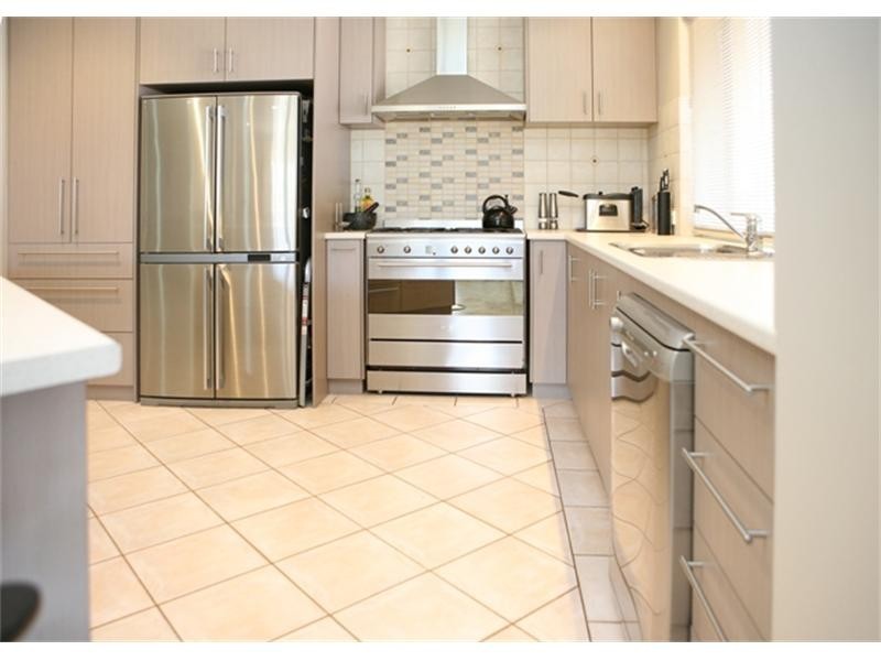 5 Bellimos Drive, Wandina WA 6530