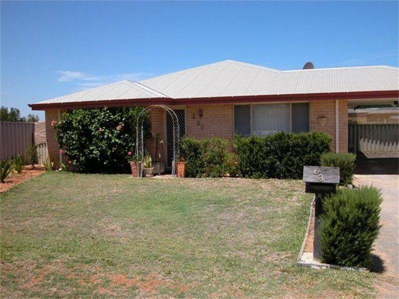 63 Kultown Drive, Waggrakine WA 6530