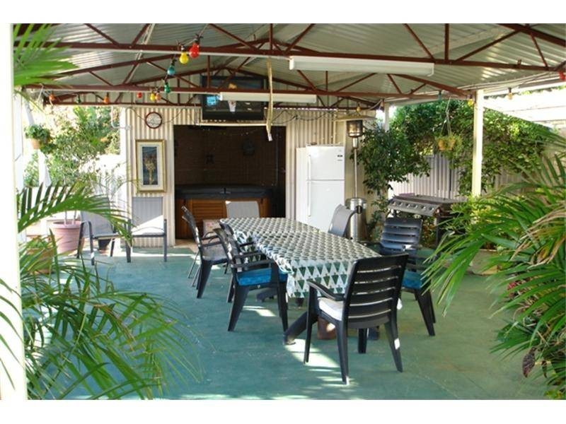 210 Chapman Valley Road, Waggrakine WA 6530