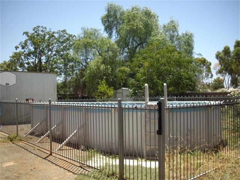 26 Attwood Street, Mount Magnet WA 6638