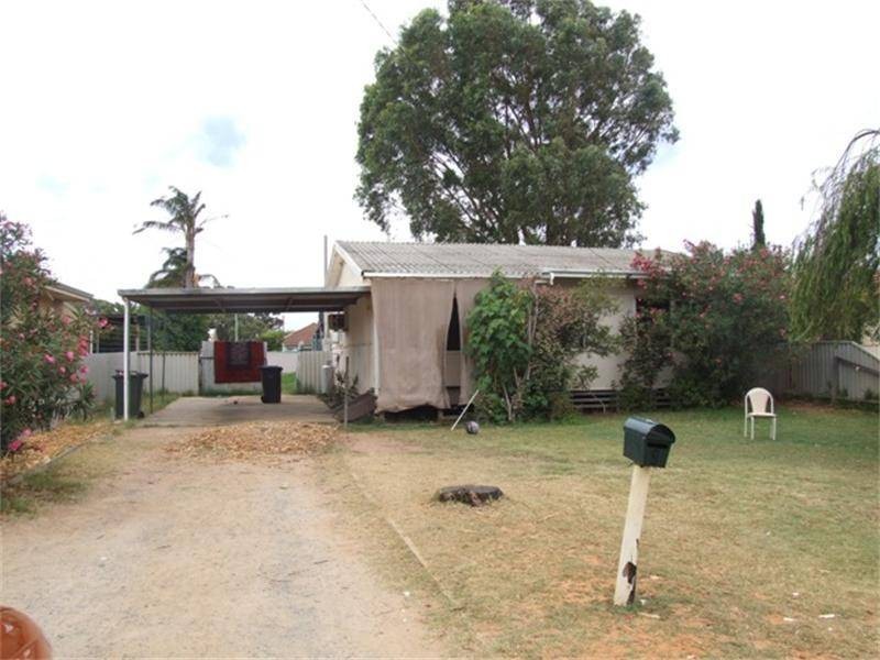 9 Cleopatra Road, Utakarra WA 6530