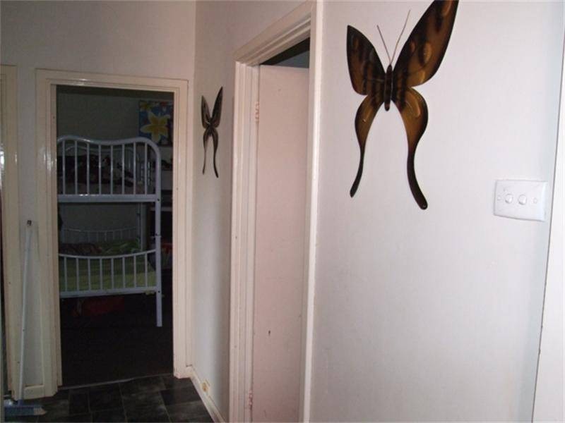 9 Cleopatra Road, Utakarra WA 6530