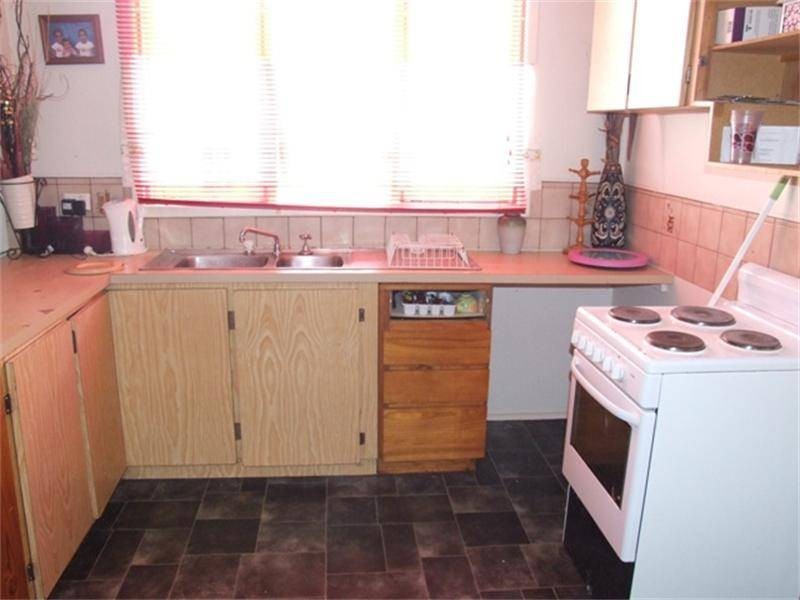 9 Cleopatra Road, Utakarra WA 6530