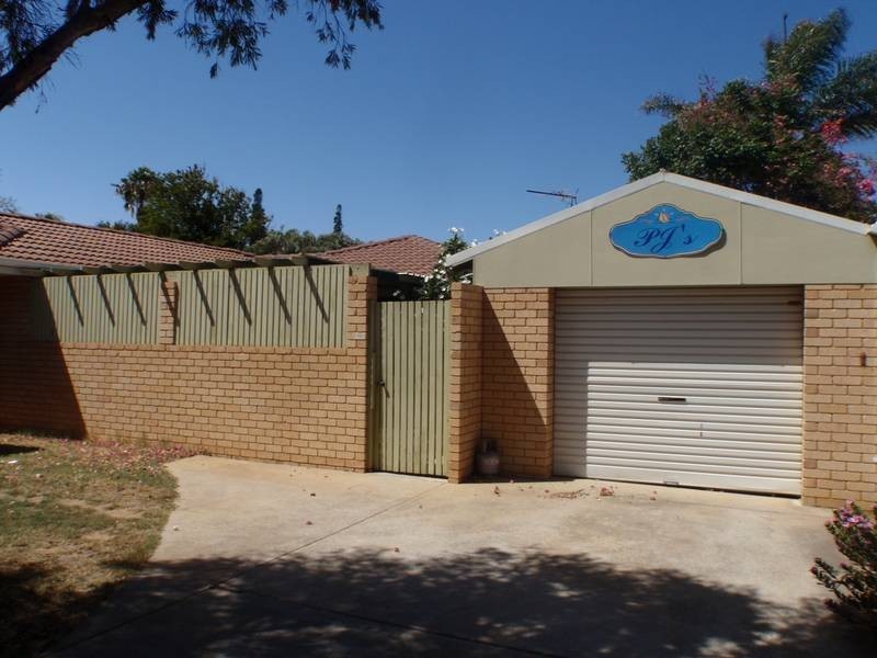 B/3 Morris Street, Bluff Point WA 6530