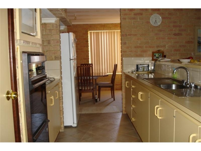 5 Seacrest Street, Tarcoola Beach WA 6530