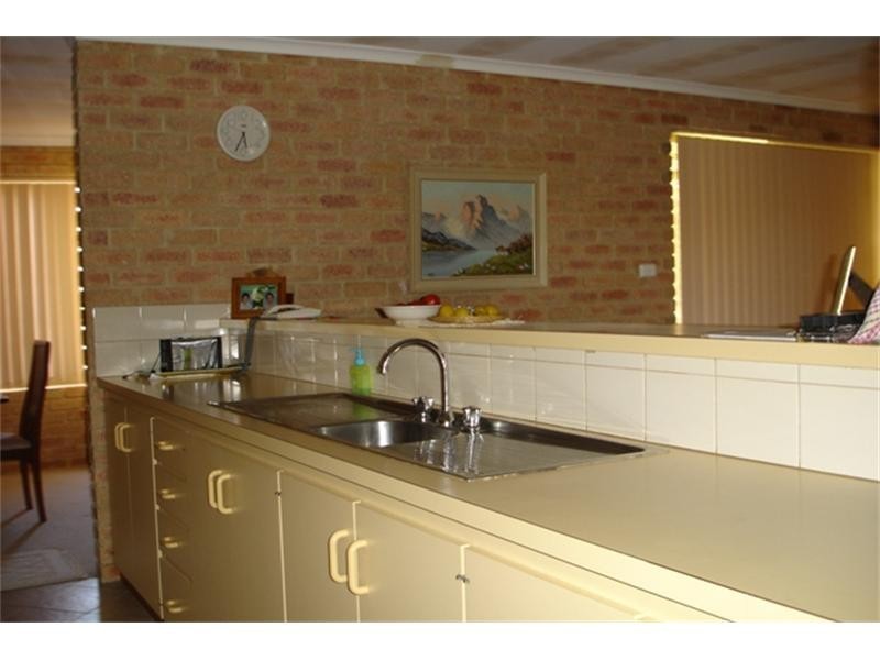 5 Seacrest Street, Tarcoola Beach WA 6530