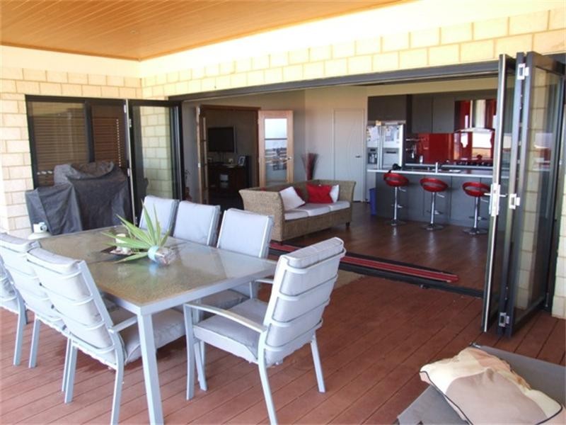 21 Wallabi Drive, Wandina WA 6530