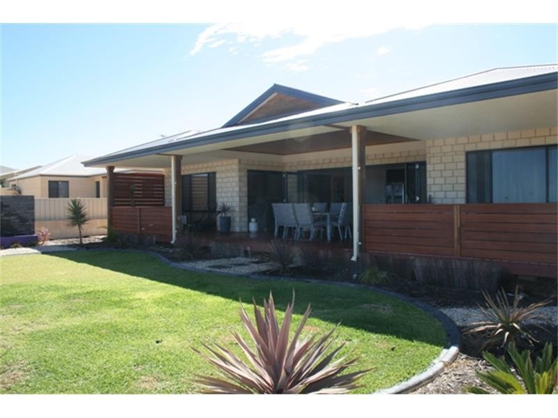 21 Wallabi Drive, Wandina WA 6530
