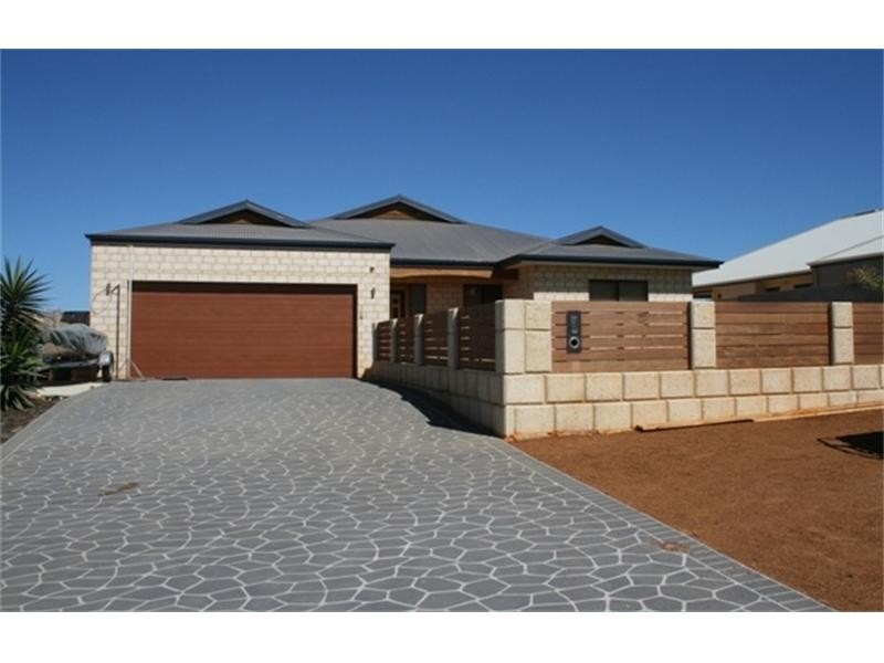 21 Wallabi Drive, Wandina WA 6530