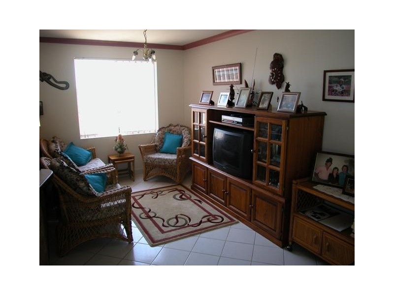 7 Mugana Crescent, Waggrakine WA 6530