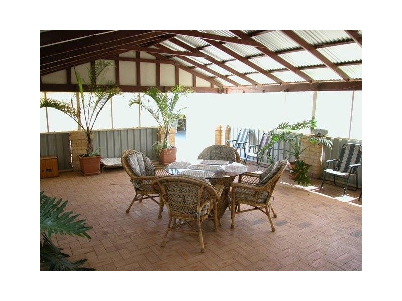 7 Mugana Crescent, Waggrakine WA 6530