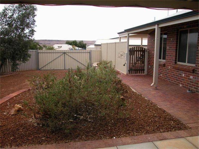 12 Catspaw Court, Strathalbyn WA 6530