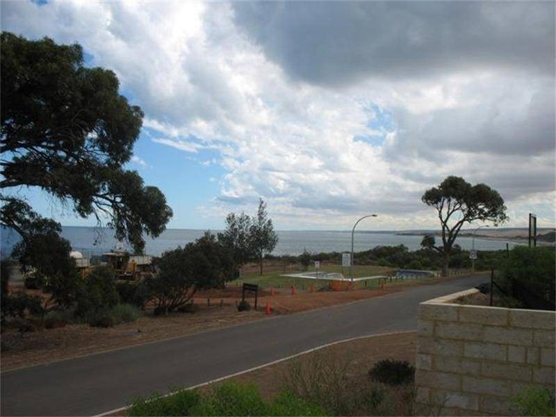 Lot 747, 65 Whitehill Drive, Drummond Cove WA 6532