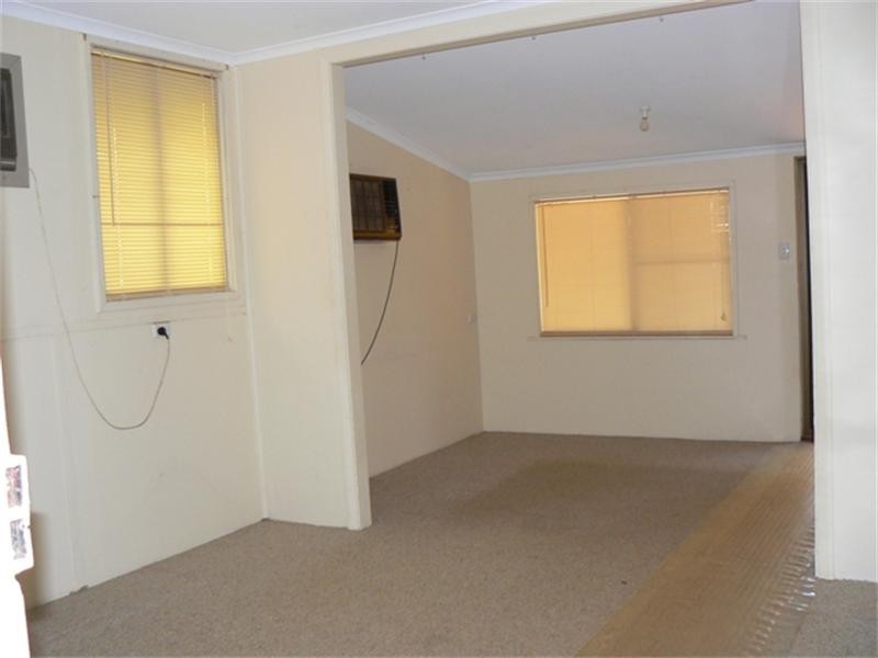 54 Watson Street, Mount Magnet WA 6638