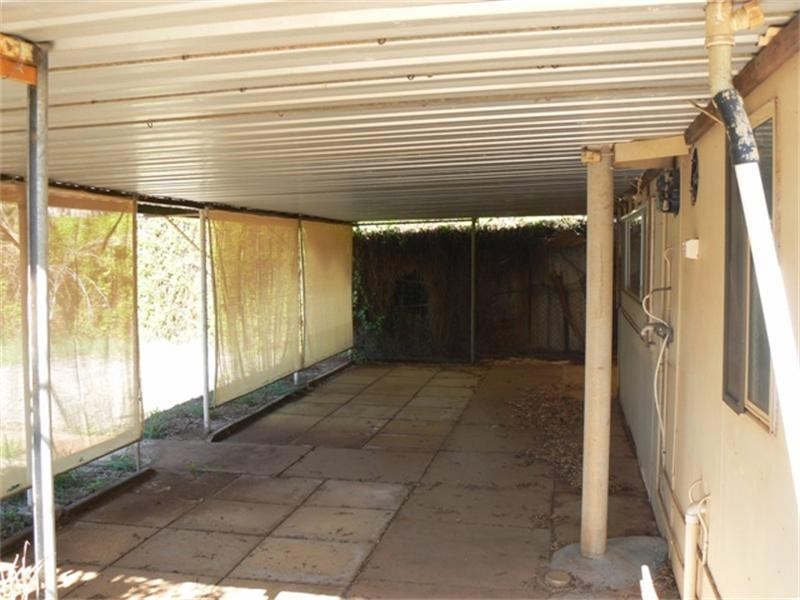 54 Watson Street, Mount Magnet WA 6638