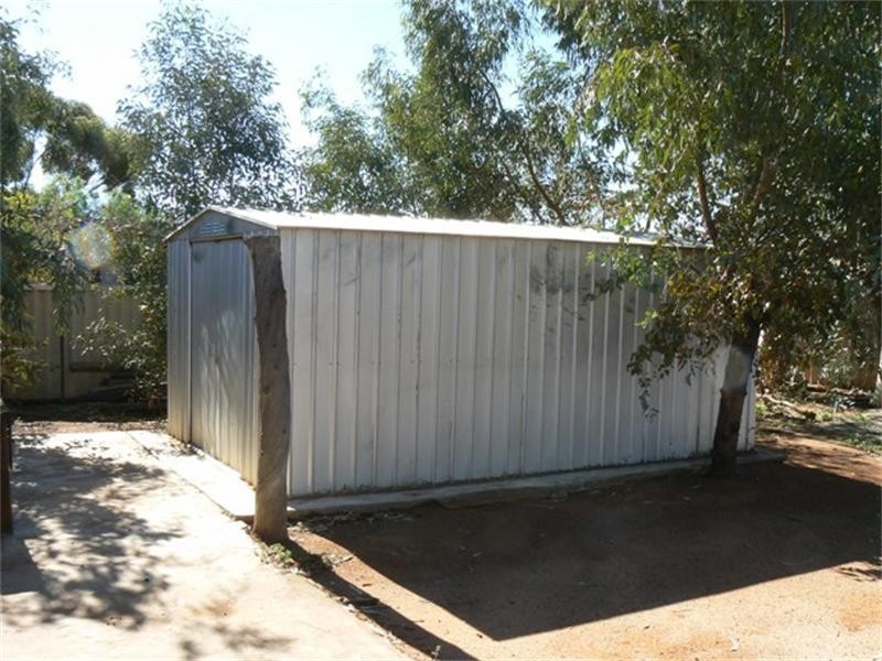 54 Watson Street, Mount Magnet WA 6638
