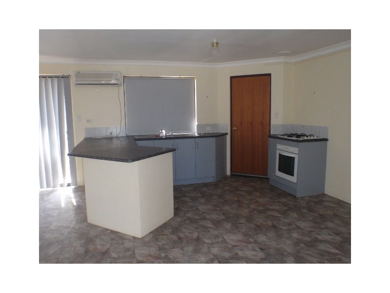 9 Astron Place, Waggrakine WA 6530