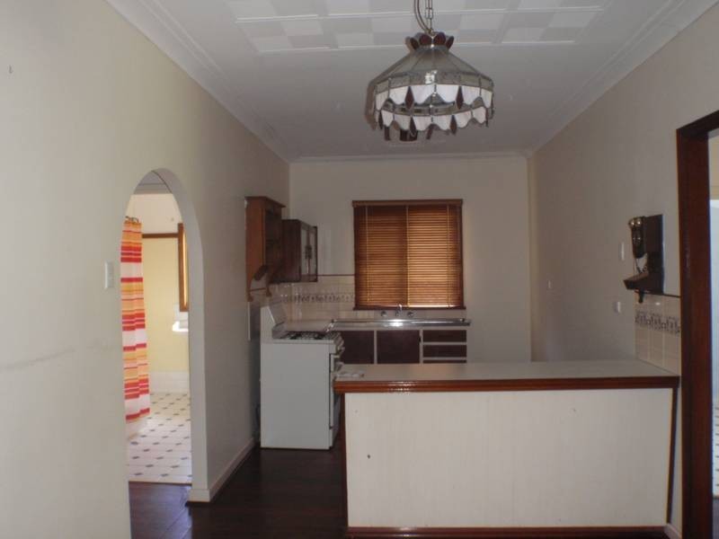 237 Fourth Street, Wonthella WA 6530