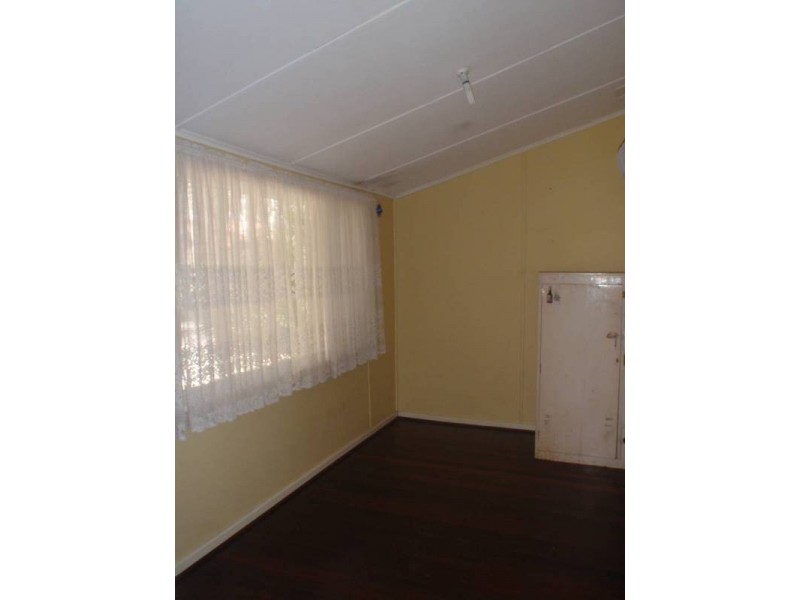 237 Fourth Street, Wonthella WA 6530