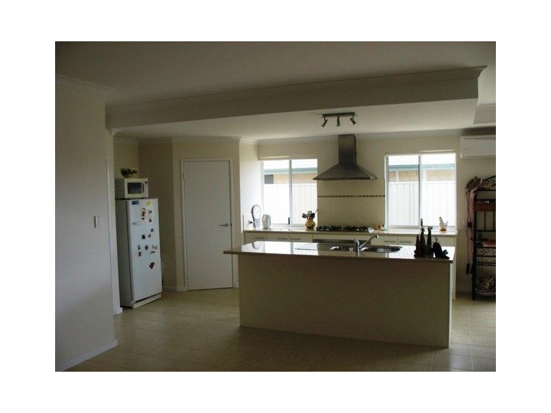 13 Piave Street, Wandina WA 6530