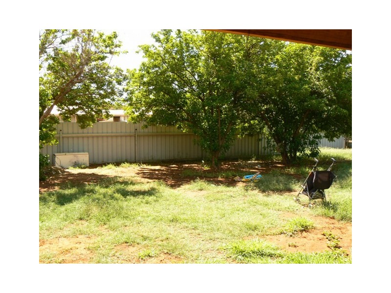 9 Sirdar Place, Mount Magnet WA 6638