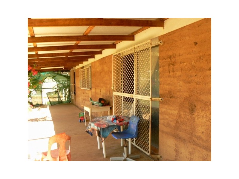 9 Sirdar Place, Mount Magnet WA 6638