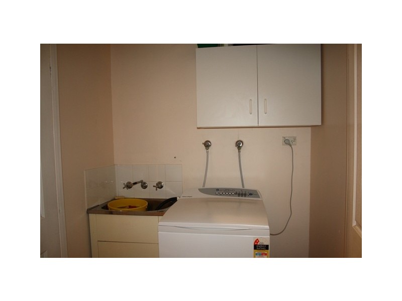 247 Third Street, Wonthella WA 6530