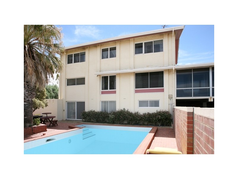 82 Brede Street, Geraldton WA 6530