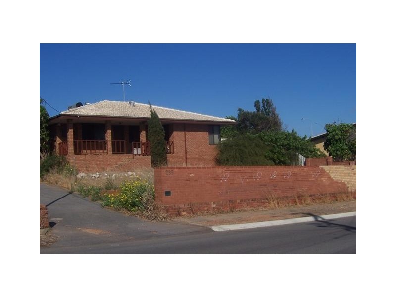 255 Durlacher Street, Geraldton WA 6530