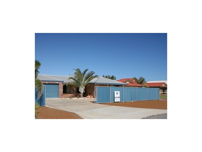 81 McAleer Drive, Mahomets Flats WA 6530