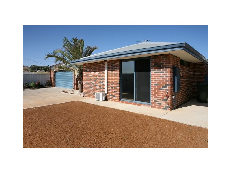81 McAleer Drive, Mahomets Flats WA 6530