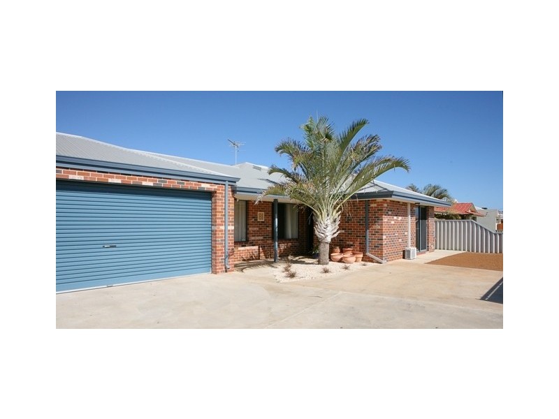 81 McAleer Drive, Mahomets Flats WA 6530