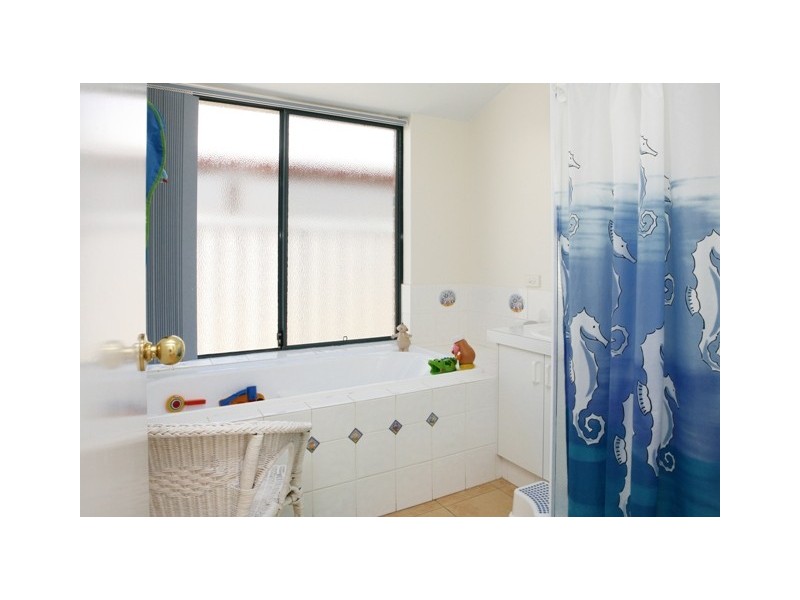 81 McAleer Drive, Mahomets Flats WA 6530